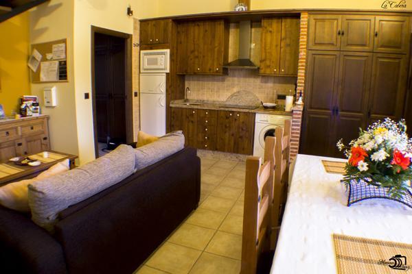 Apartamentos Rurales El Calama Zarza De Granadilla Exteriér fotografie